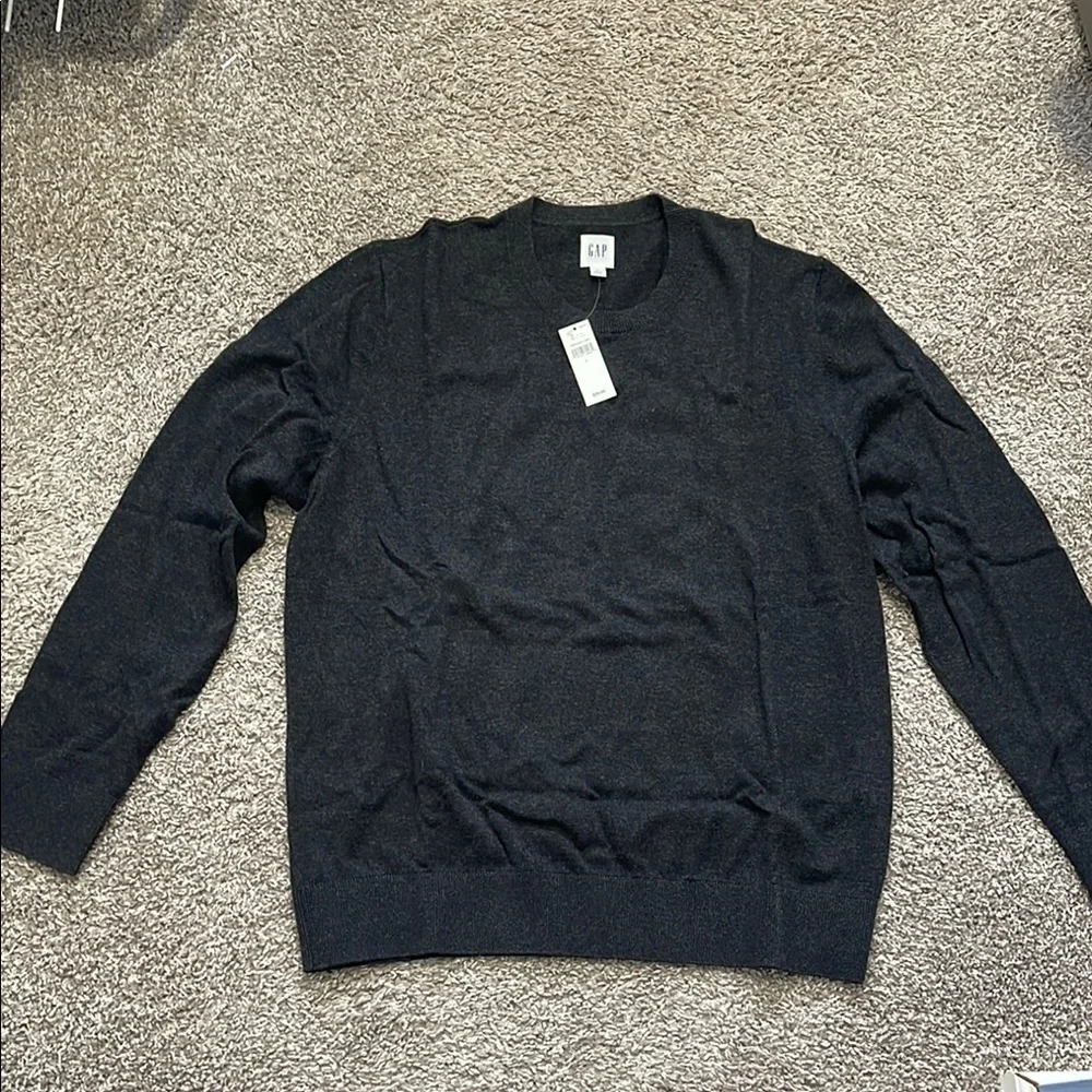 GAP Sweater - Picture 1 of 5